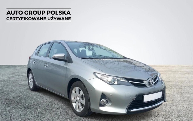 Toyota Auris cena 44900 przebieg: 87552, rok produkcji 2013 z Szprotawa małe 191